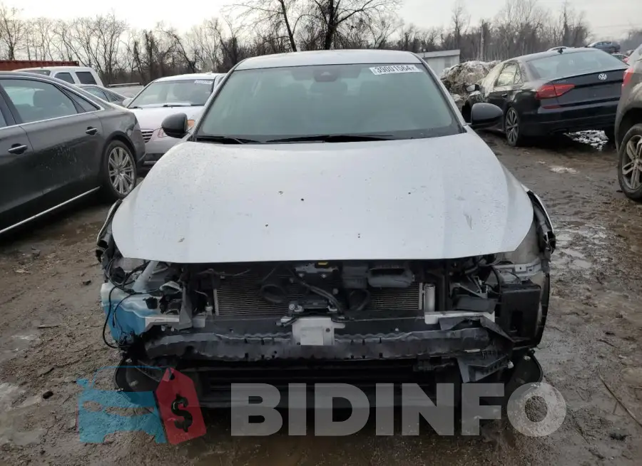 1N4BL4CV8LC204035 Photo# 5