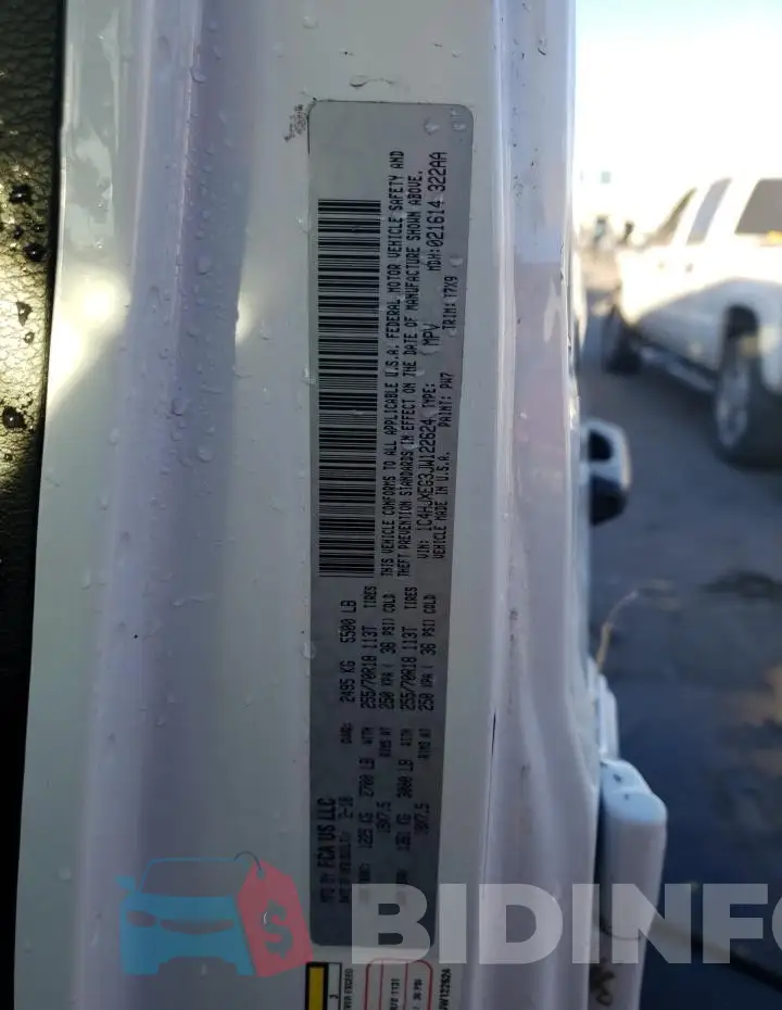 1C4HJXEG3JW122624 Photo# 14
