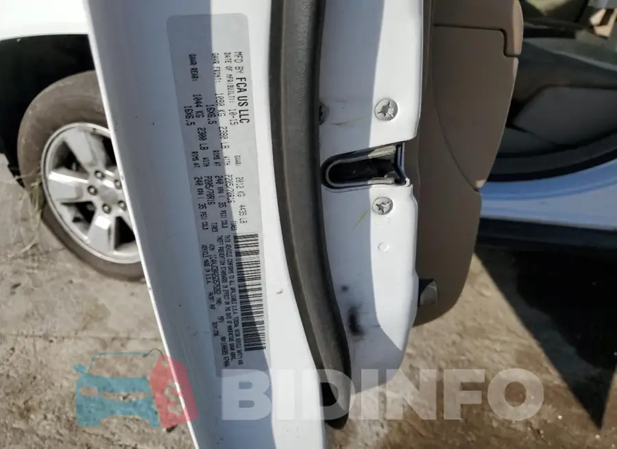 1C4NJCBA2GD575262 Photo# 13