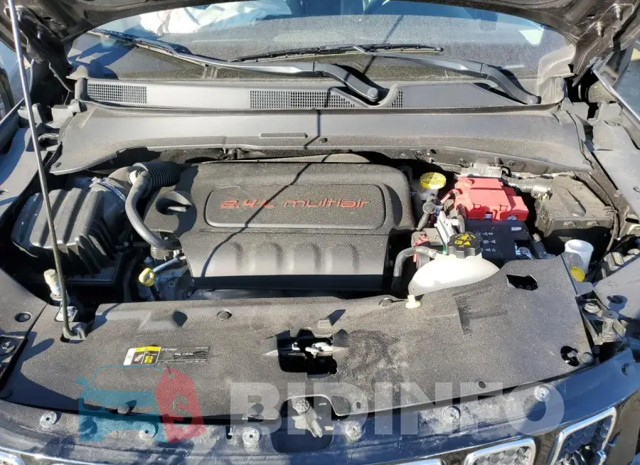 3C4NJDCB8LT146192 Photo# 12