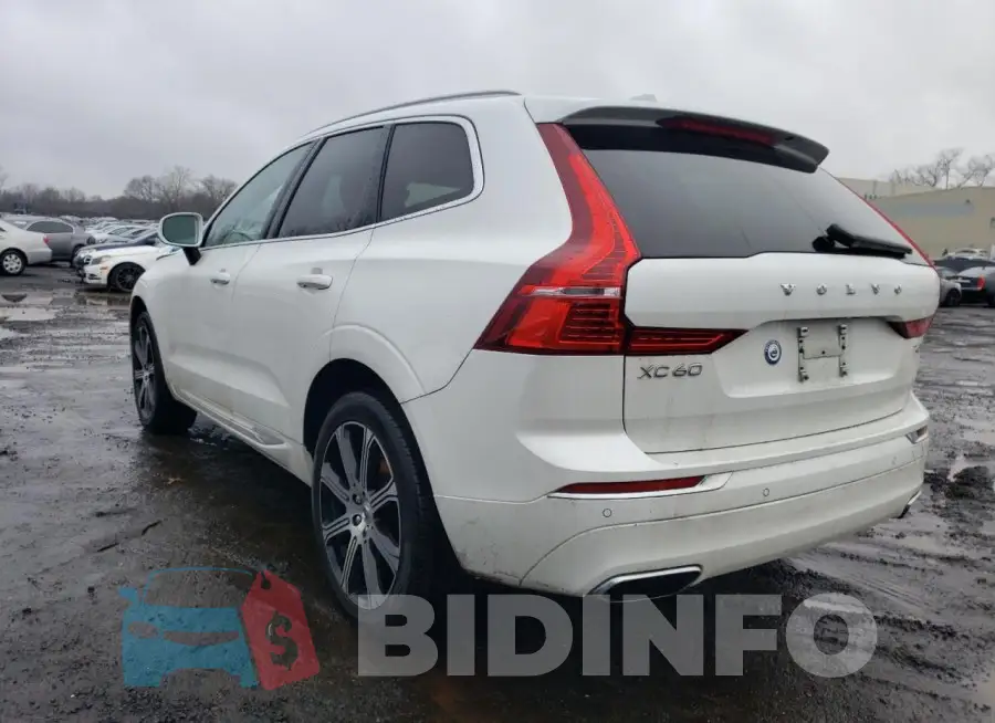 YV4102RL7M1734449 Photo# 2