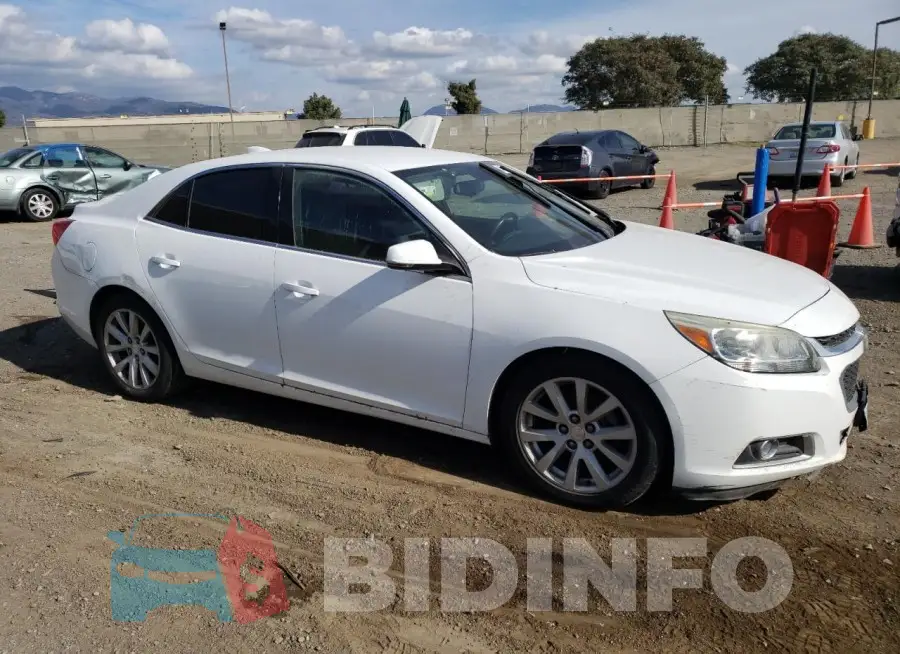 1G11D5SL5FF161858 Photo# 4