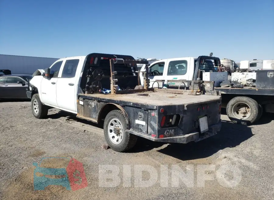 1GC4KYC83FF577784 Photo# 3
