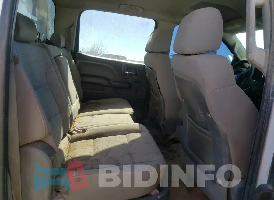 1GC4KYC83FF577784 Photo# 6