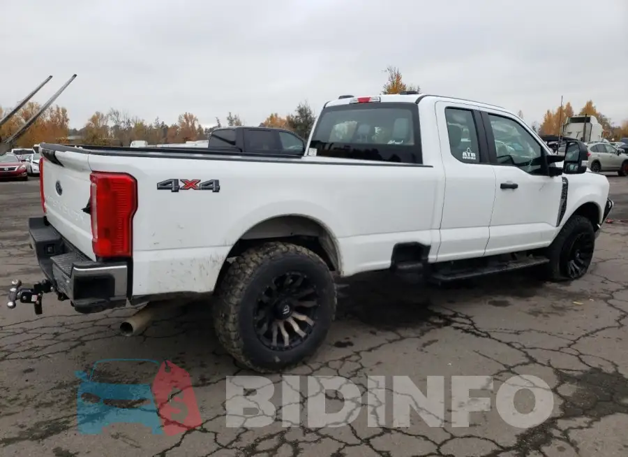 1FT7X2BAXPEC93642 Photo# 3