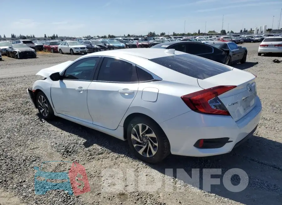 19XFC2F73HE211651 Photo# 2