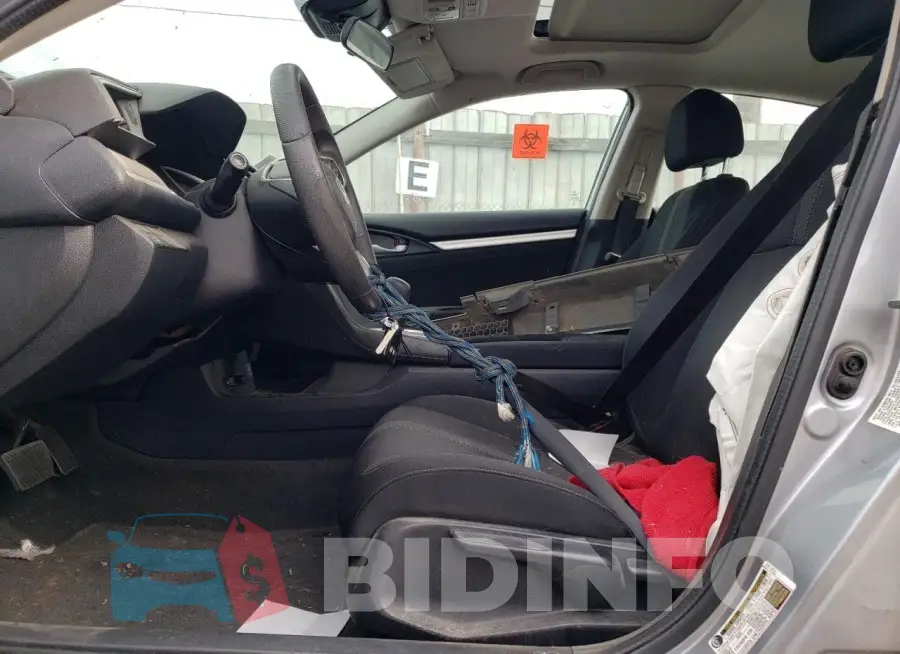19XFC2F80GE220833 Photo# 7
