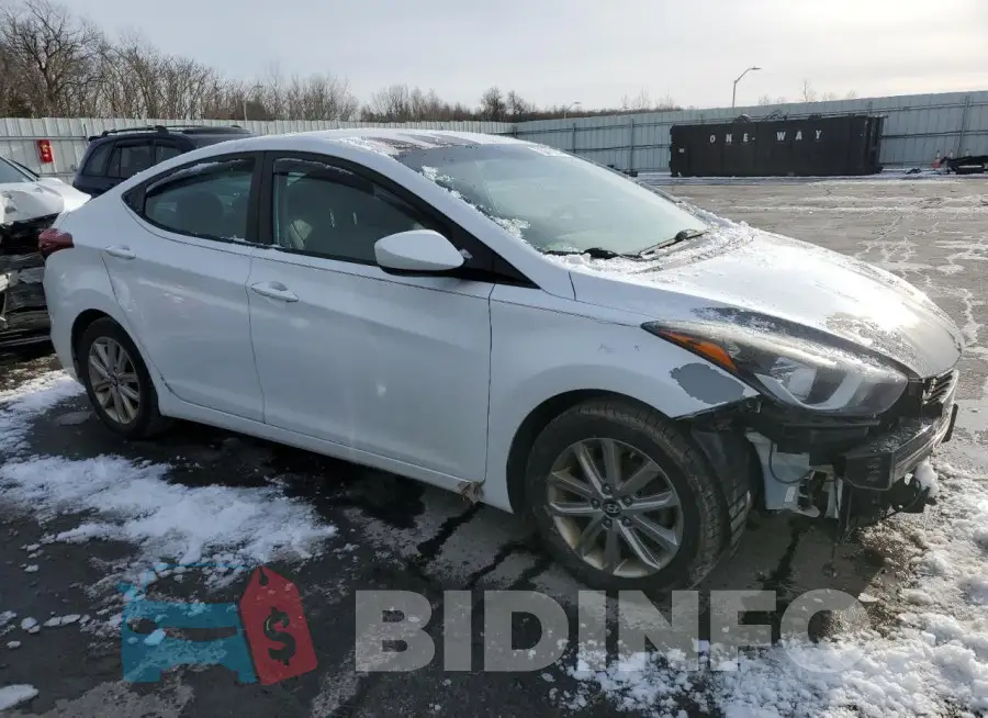 5NPDH4AE8FH578709 Photo# 4