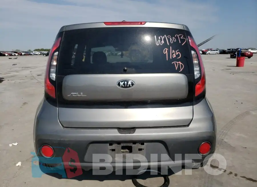 KNDJN2A2XH7489298 Photo# 6