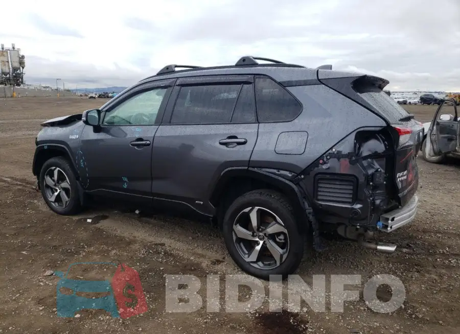 JTMCB3FV3MD007485 Photo# 2