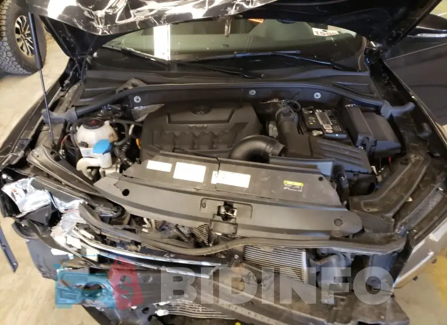 1VWLA7A31KC001281 Photo# 7
