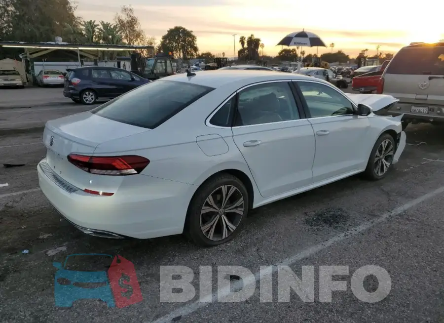 1VWSA7A3XNC006186 Photo# 3