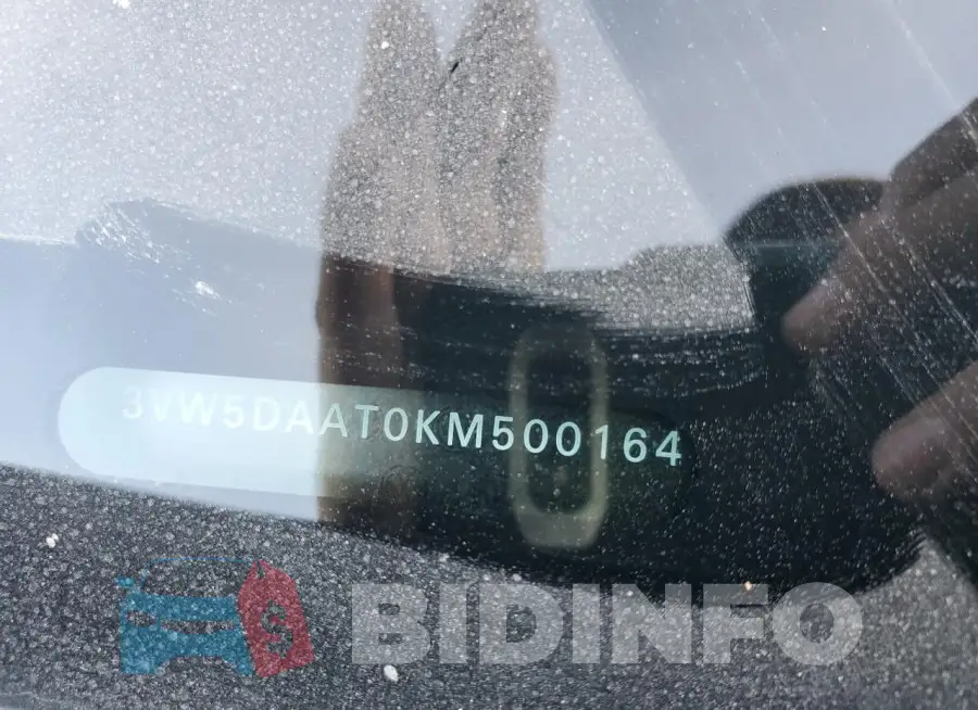 3VW5DAAT0KM500164 Photo# 12