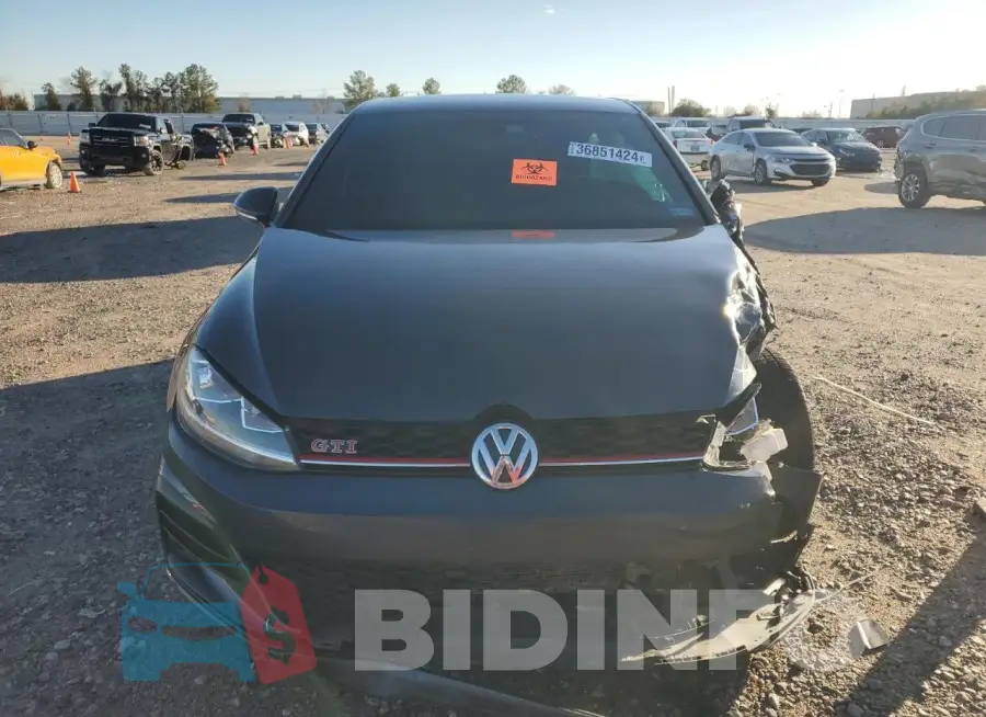 3VW5T7AU4LM003909 Photo# 5