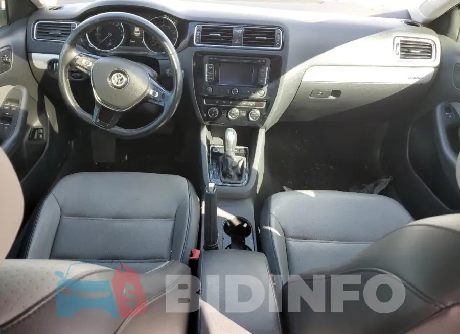 3VW637AJ2FM330369 Photo# 8