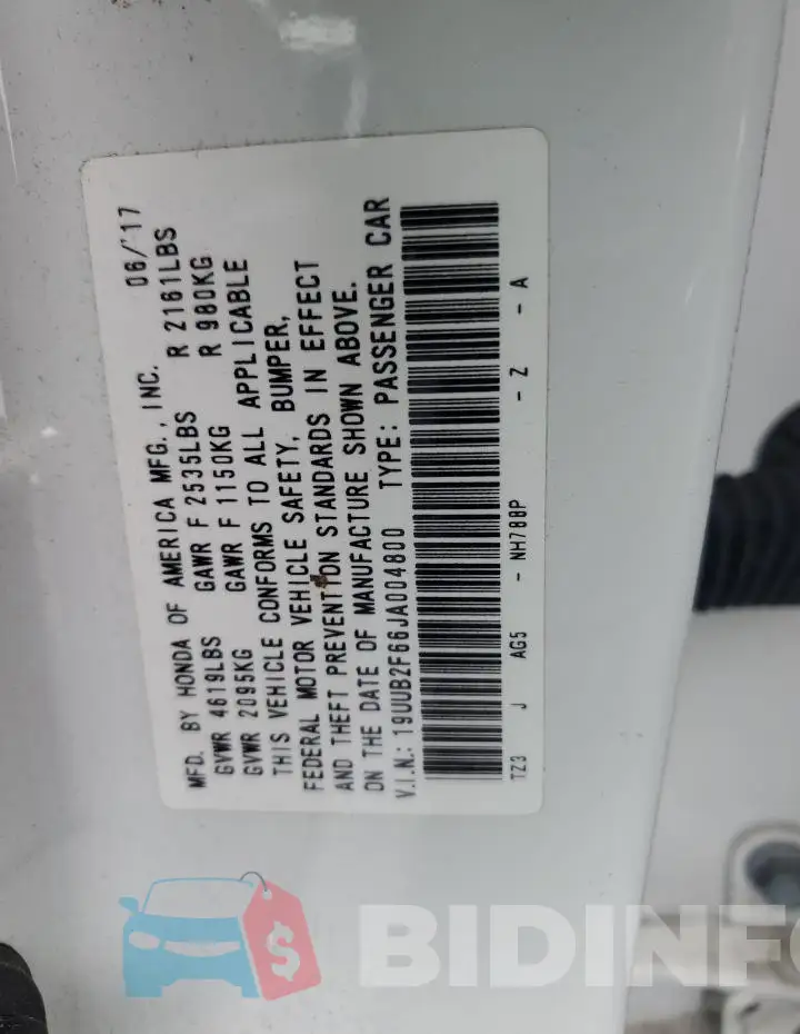 19UUB2F66JA004800 Photo# 12