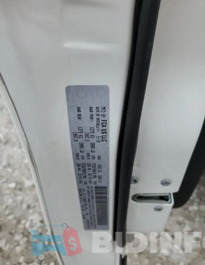 1C4PJMJN6KD211566 Photo# 13