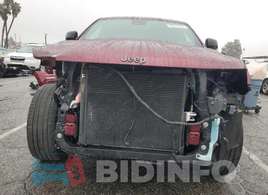 1C4RJFBT2LC107813 Photo# 5