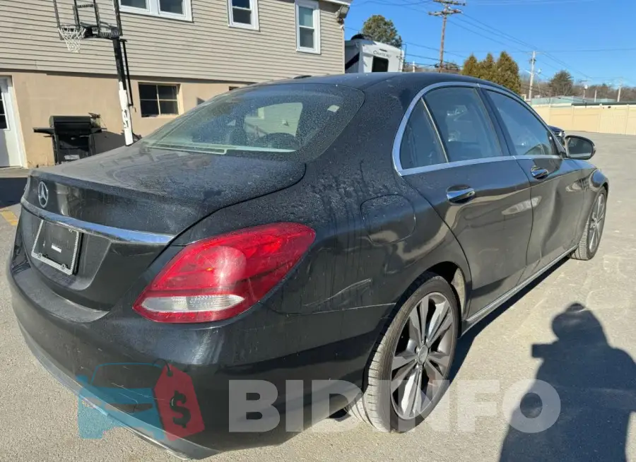 55SWF4JBXGU114873 Photo# 3