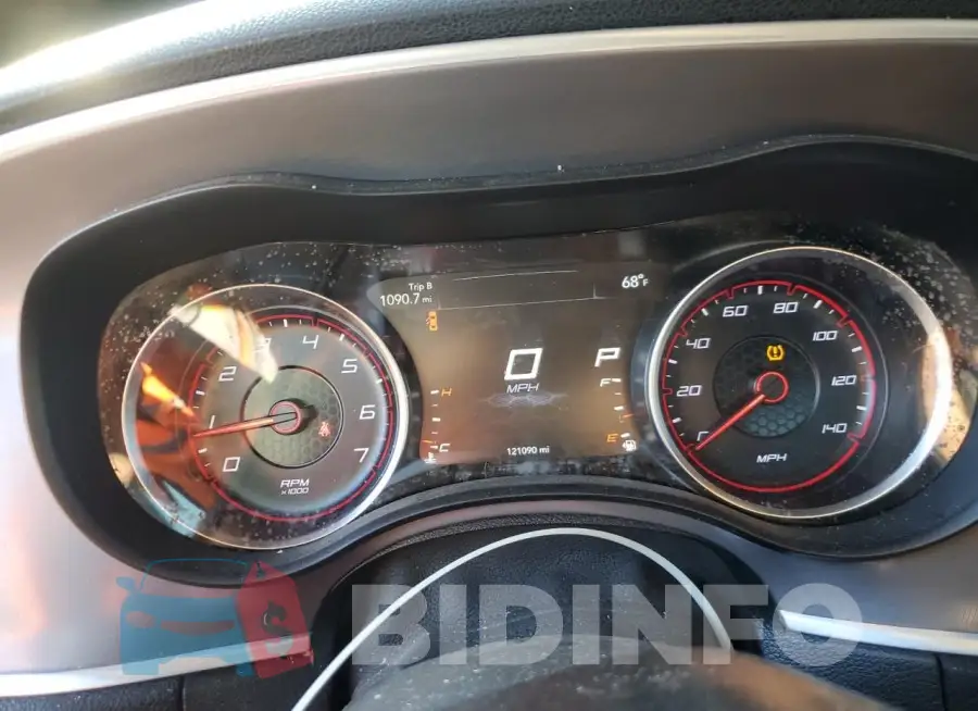 2C3CDXBG5KH728629 Photo# 9