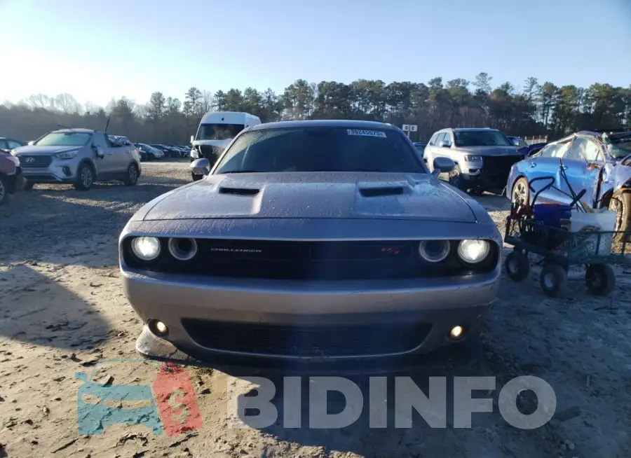 2C3CDZFJ7GH222017 Photo# 5