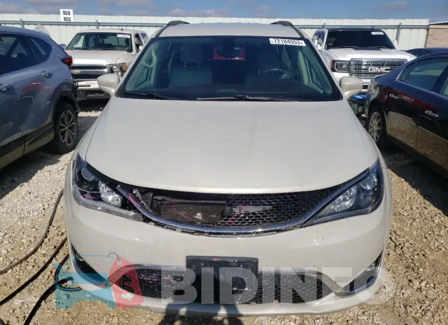 2C4RC1BG4HR759895 Photo# 5