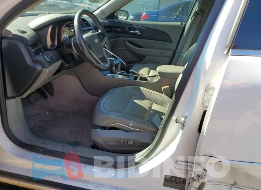 1G11D5SL3FF158991 Photo# 7