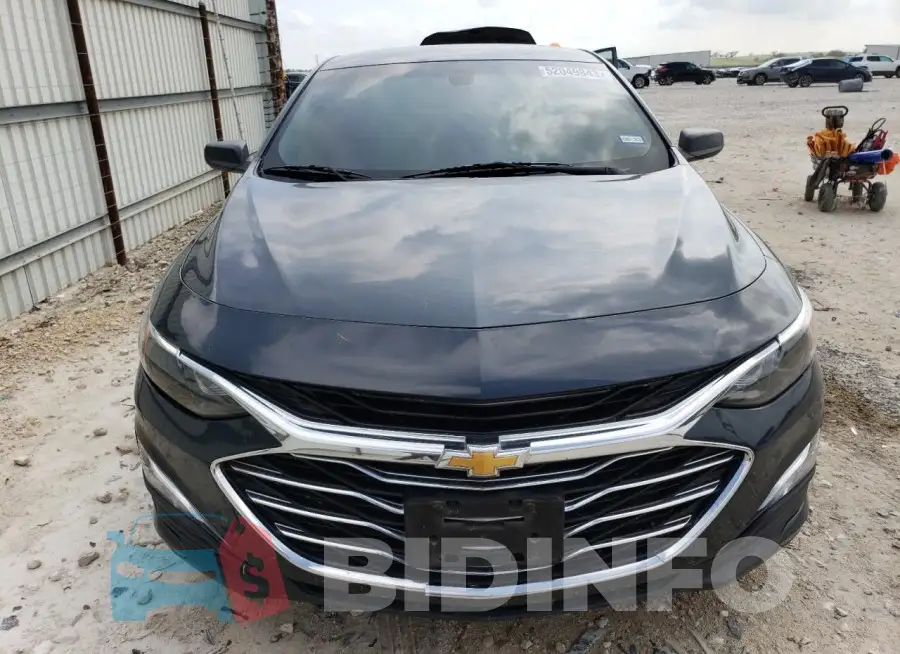1G1ZB5ST2KF221422 Photo# 5