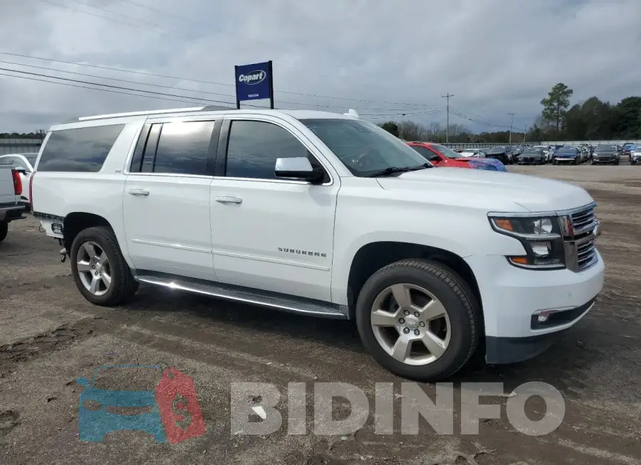 1GNSCJKC8GR452823 Photo# 4