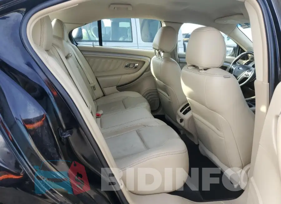1FAHP2E87JG118229 Photo# 10