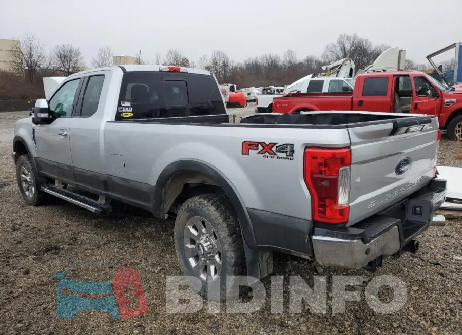 1FT7X2B61JEB06789 Photo# 2