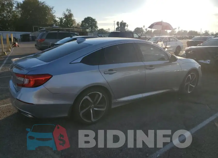 1HGCV1F3XJA181143 Photo# 3