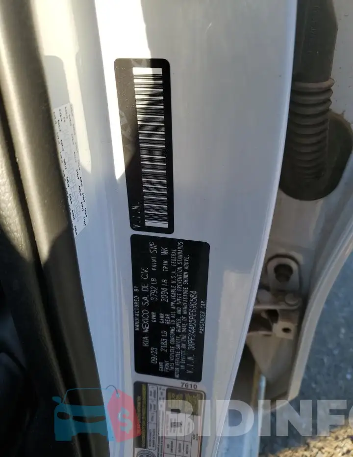 3KPF24AD5PE690584 Photo# 12