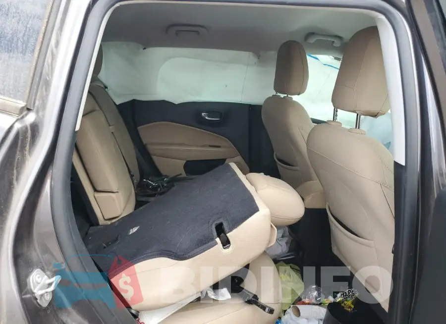 3C4NJCAB8LT169274 Photo# 10