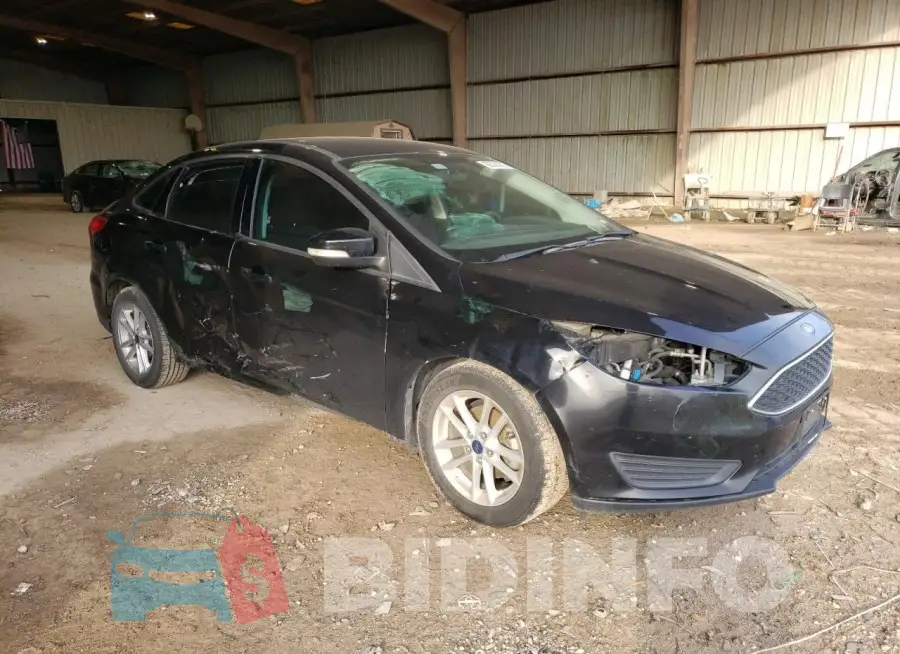1FADP3F2XHL257609 Photo# 4