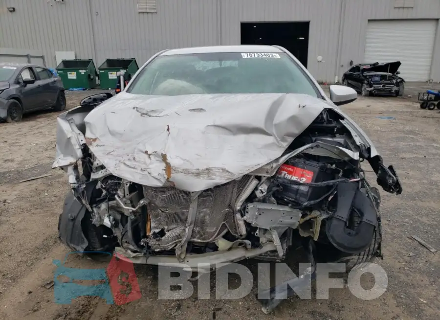 2T1BURHE8GC692400 Photo# 5