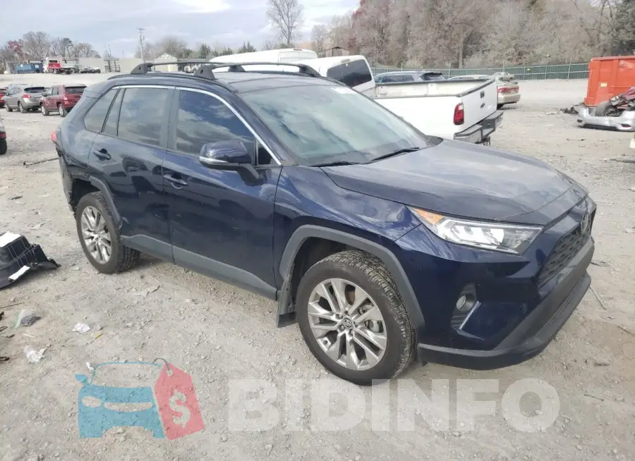 2T3A1RFV8MC142334 Photo# 4