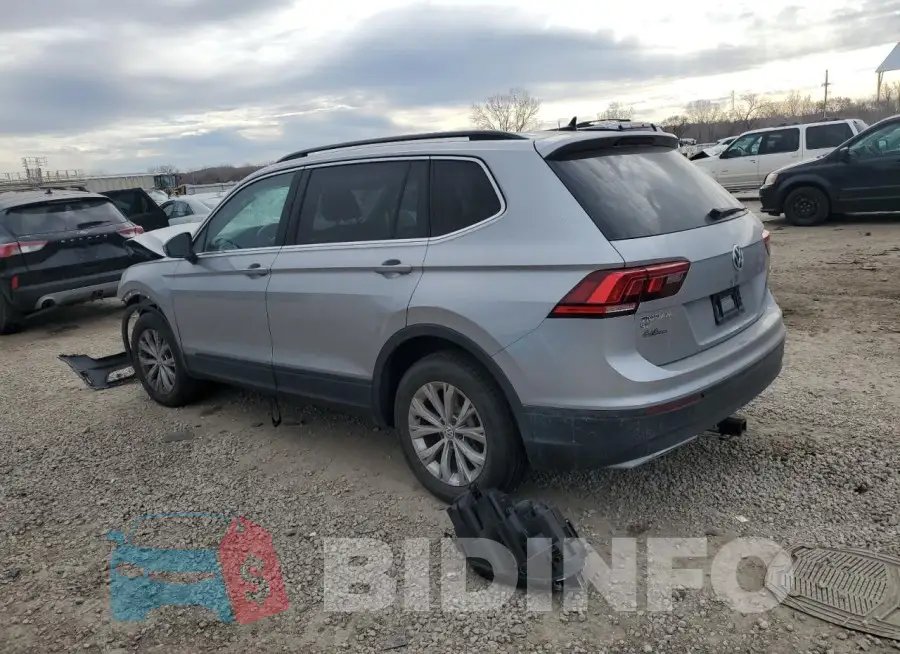 3VV2B7AX8KM101022 Photo# 2