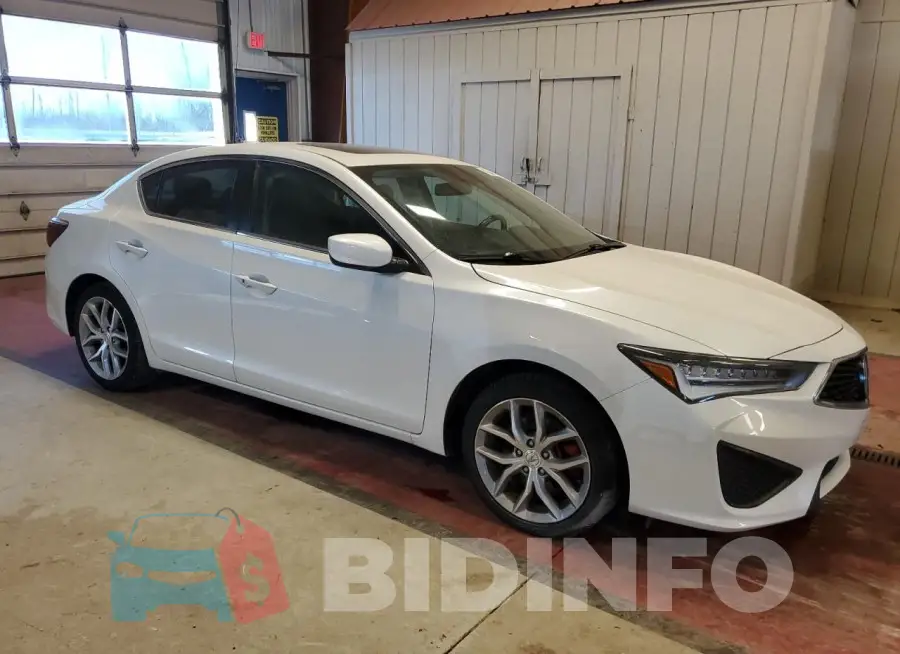 19UDE2F37MA003284 Photo# 4