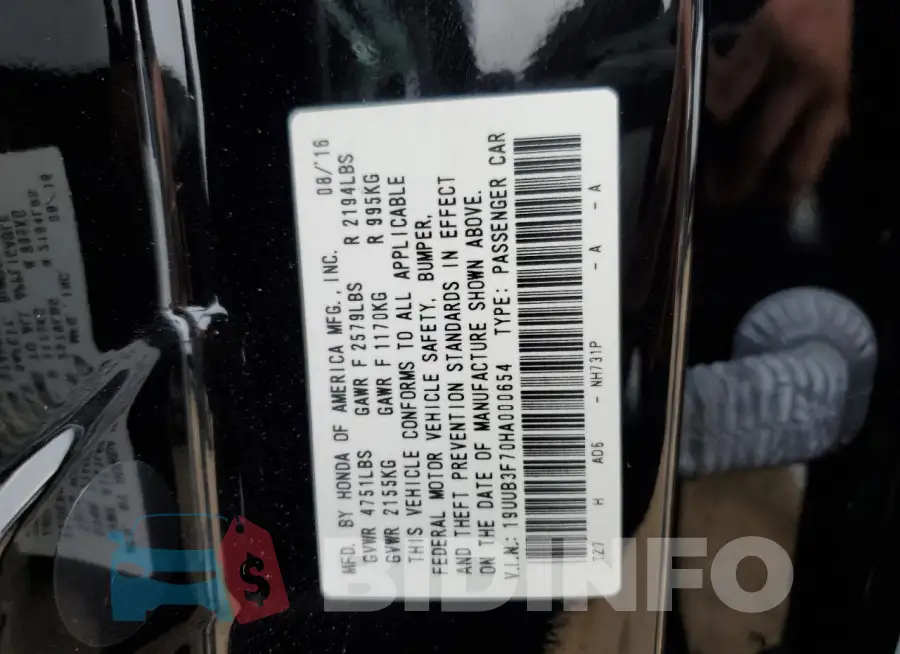 19UUB3F70HA000654 Photo# 12