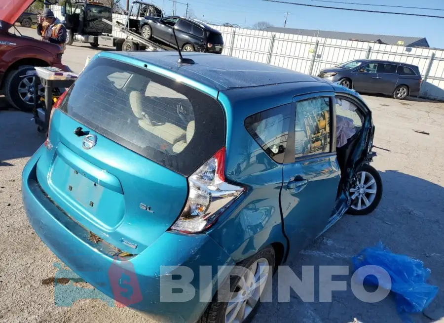 3N1CE2CPXFL412329 Photo# 3