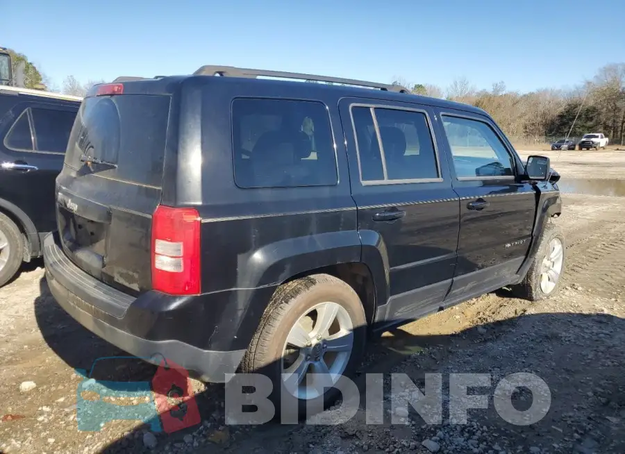 1C4NJPBB1GD561837 Photo# 3