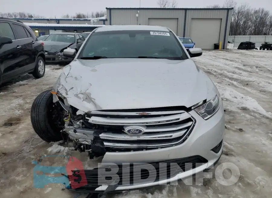 1FAHP2E81FG167160 Photo# 5