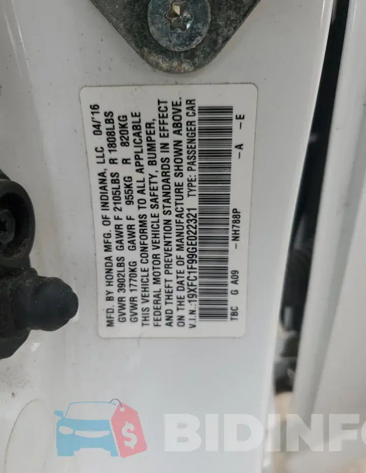 19XFC1F99GE022321 Photo# 12