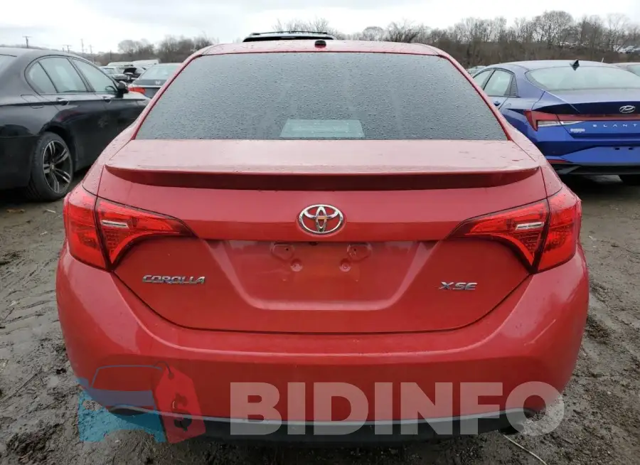2T1BURHE9JC981566 Photo# 6