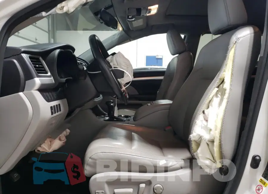 5TDJKRFH5GS506690 Photo# 7