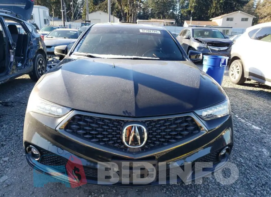 19UUB1F68LA002642 Photo# 5