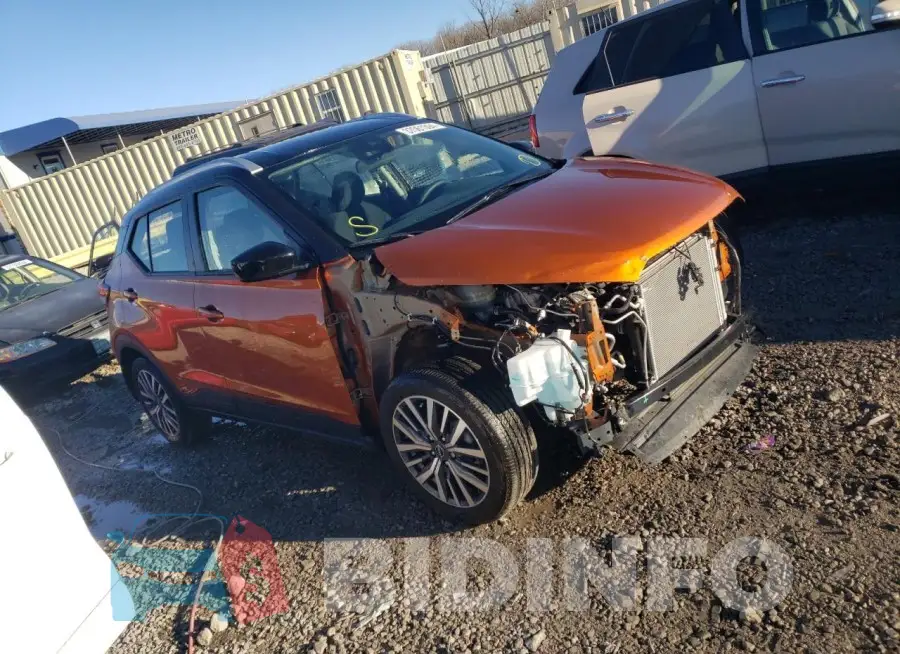 3N1CP5CV4PL552033 Photo# 4