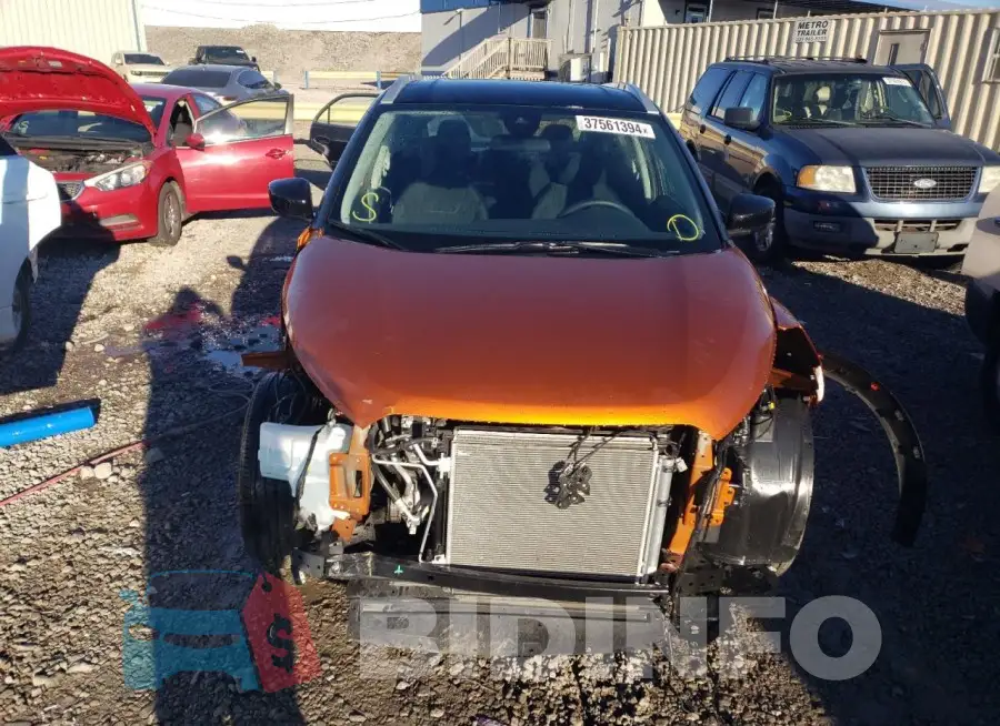 3N1CP5CV4PL552033 Photo# 5