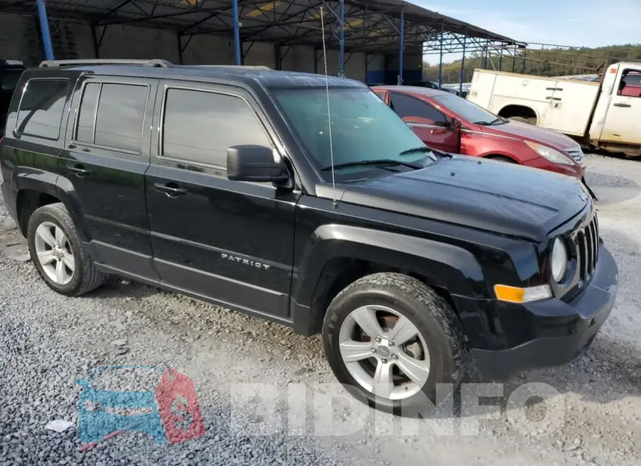 1C4NJPBB3GD590370 Photo# 4